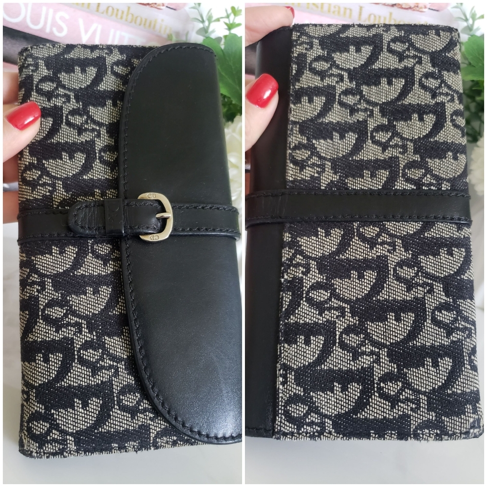 **SOLD** Authentic Pre-owned Vintage Dior Diorissimo Flap Wallet - Picture 11 of 15